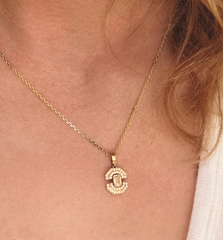 Pendentif Via taille émeraude grand modèle pavé sur chaine – Image 2