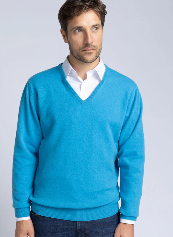 Pull homme col V en cachemire et laine bleu – Image 2